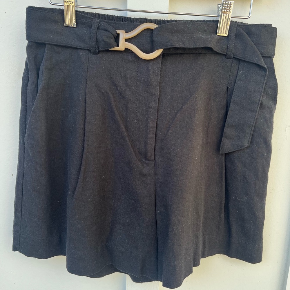 House of Harlow Linen Shorts